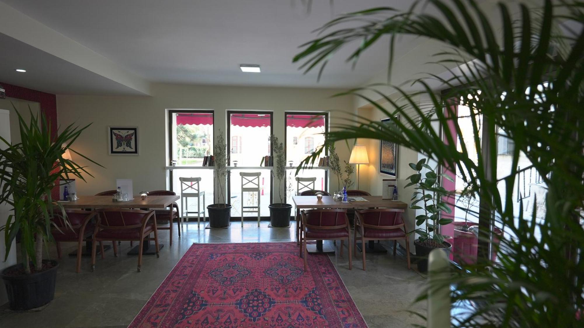 Pertevniyal Aziziye Hotel 科尼亚 外观 照片